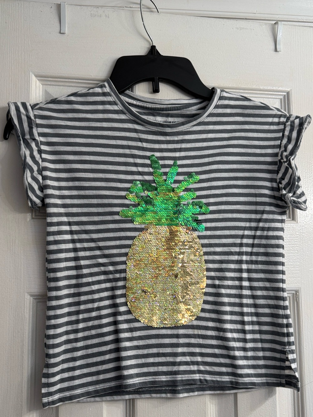 Girls' Gray Striped Pineapple Sequin Tee size 7-8